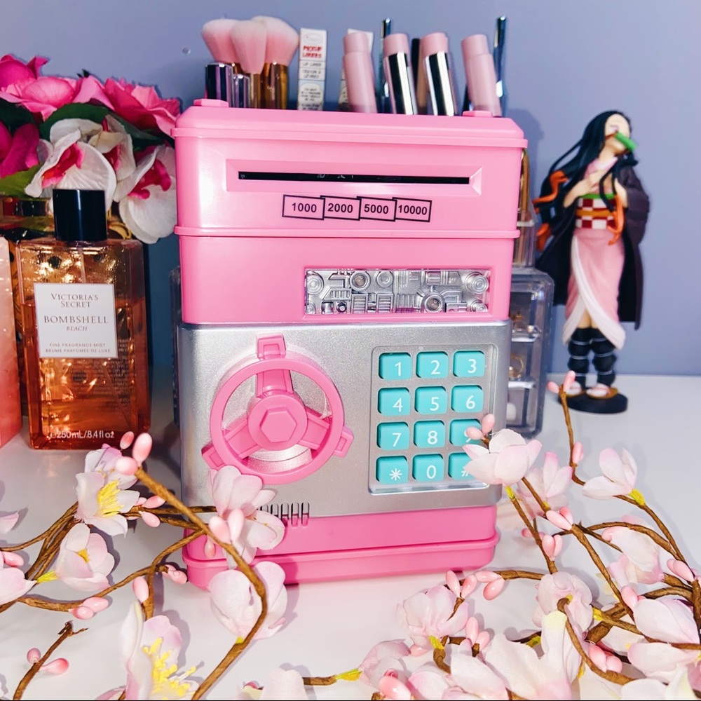 Money Bank